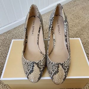 Via Spiga Snake Print Wedge - black and cream